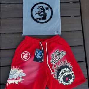 Red hellstar Graphic Print Shorts